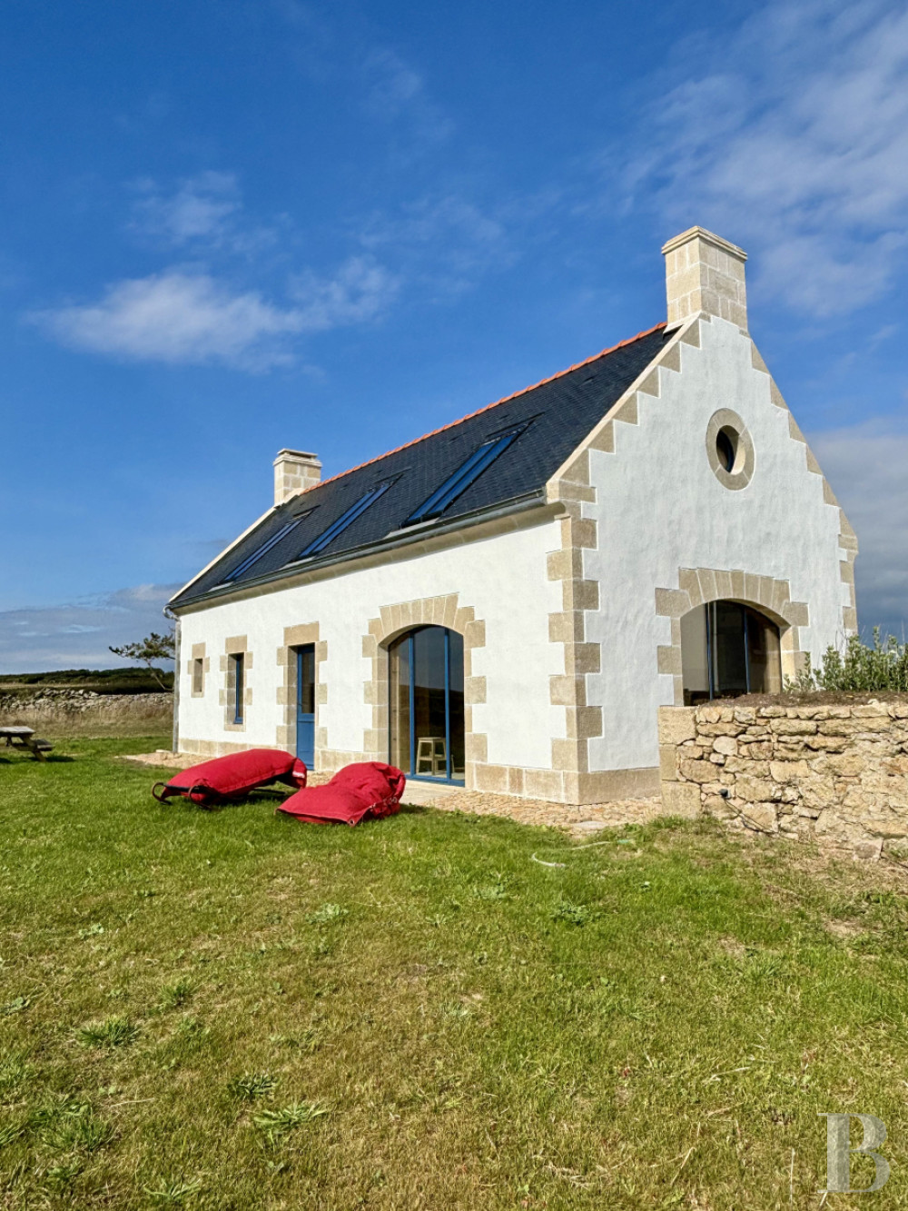 A former semaphore station overlooking the sea in Finistère, at the tip of Lervily - photo  n°32